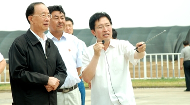 原中共中央書(shū)記處書(shū)記、中紀(jì)委副書(shū)記何勇視察我公司